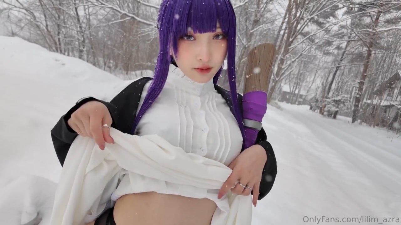 2019 Chinese 网红美女软萌萝莉呻吟跳蛋塞粉穴高潮喷水